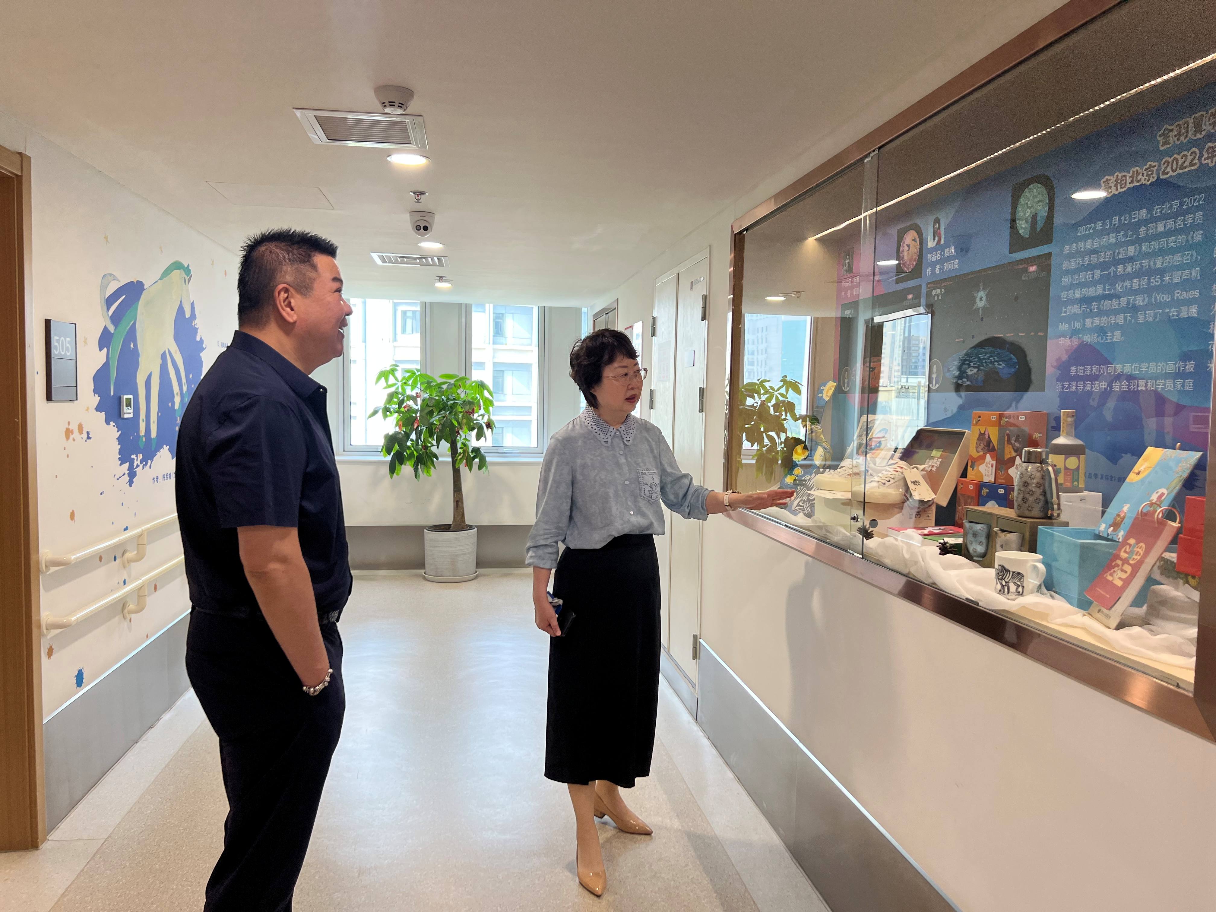 2-小.jpg
