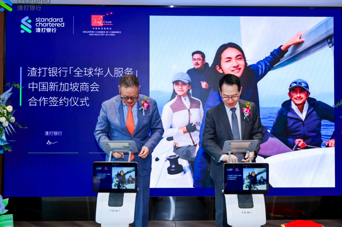 签约-小.jpg